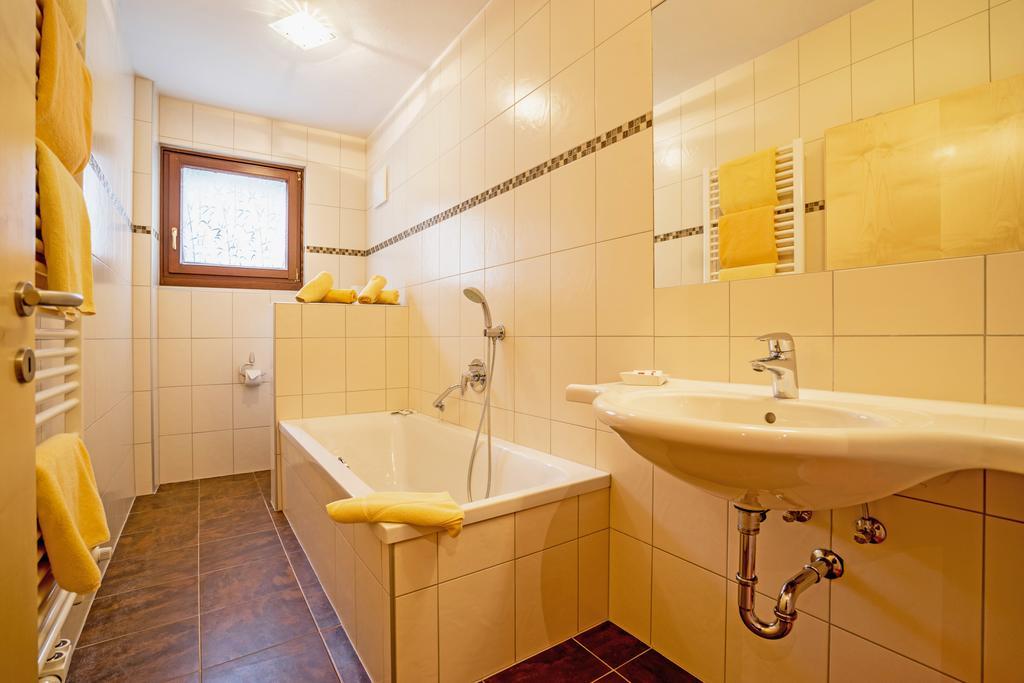 Haus Stampfer Hotel Weissensee Kamer foto