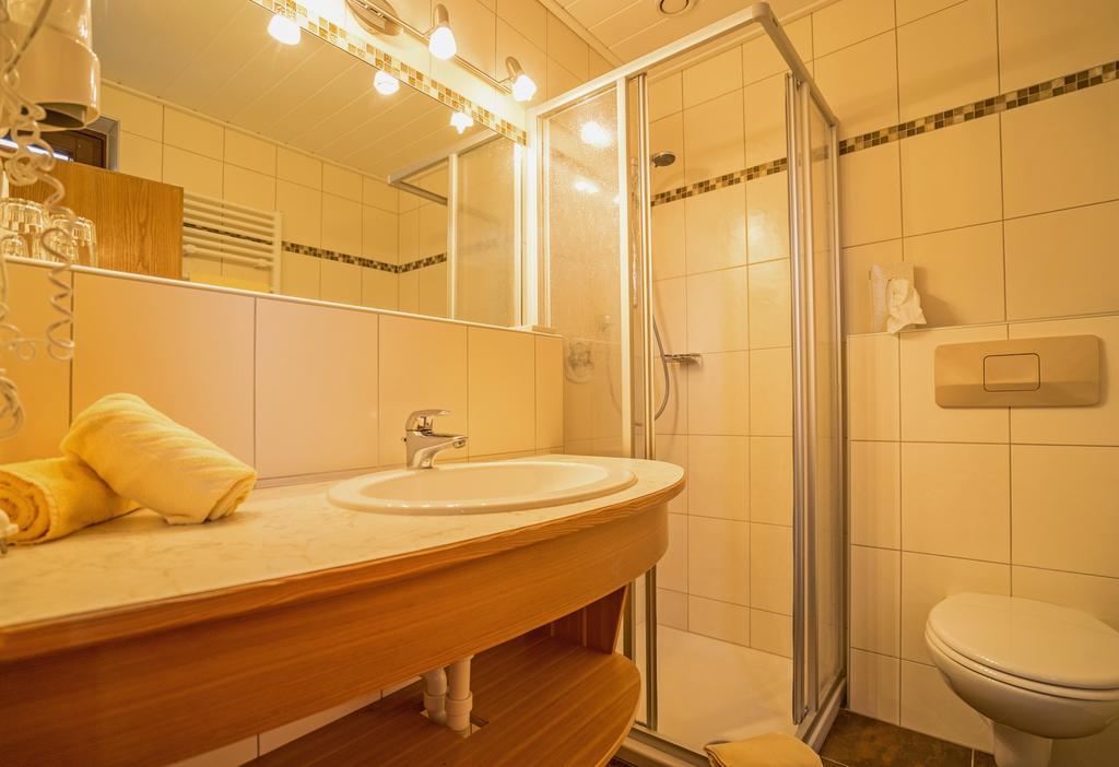 Haus Stampfer Hotel Weissensee Kamer foto